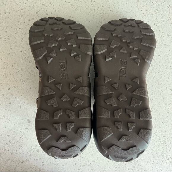 New Teva flintwood sandals men’s size 7 fisherman design - Picture 5 of 9